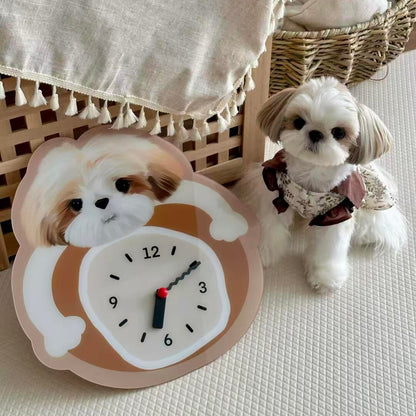 A clock unique as your pet (static version)
